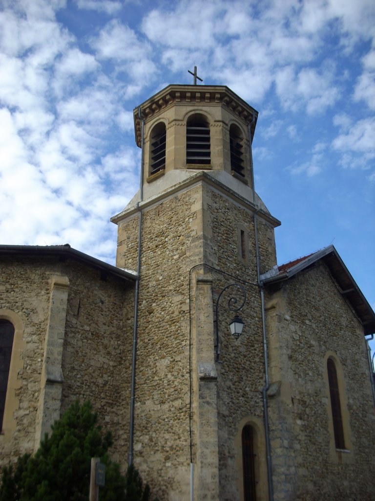 Clocher de l'église Saint-Martin by cliomobile69