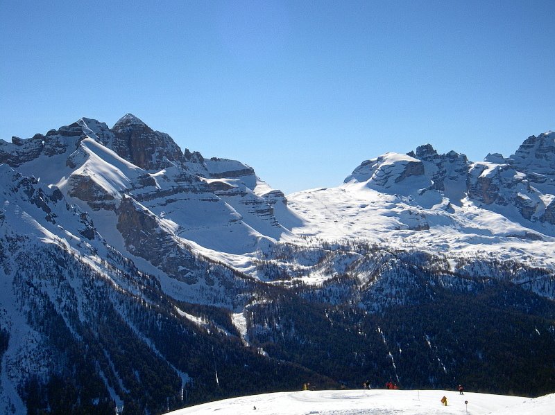 In ski area Marilleva-Folgarida by Stefan Grötsch