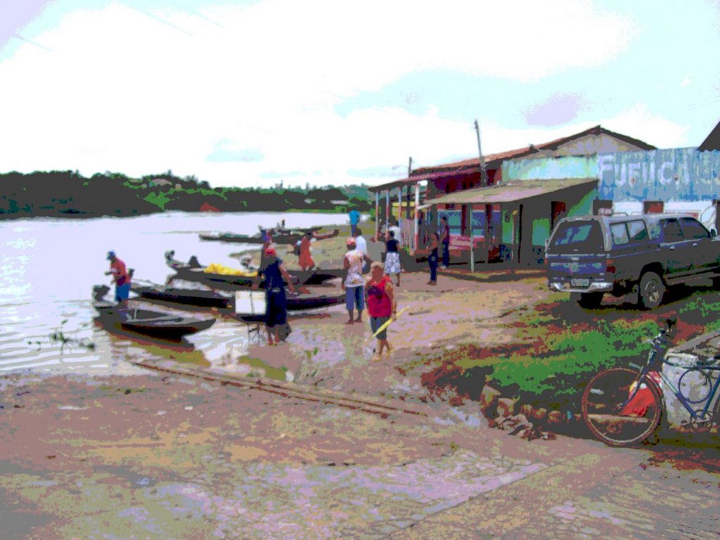 Cais do porto em Alto Alegre do Pindaré, Maranhão, em época de cheia do rio Pindaré. by Nando Cunha