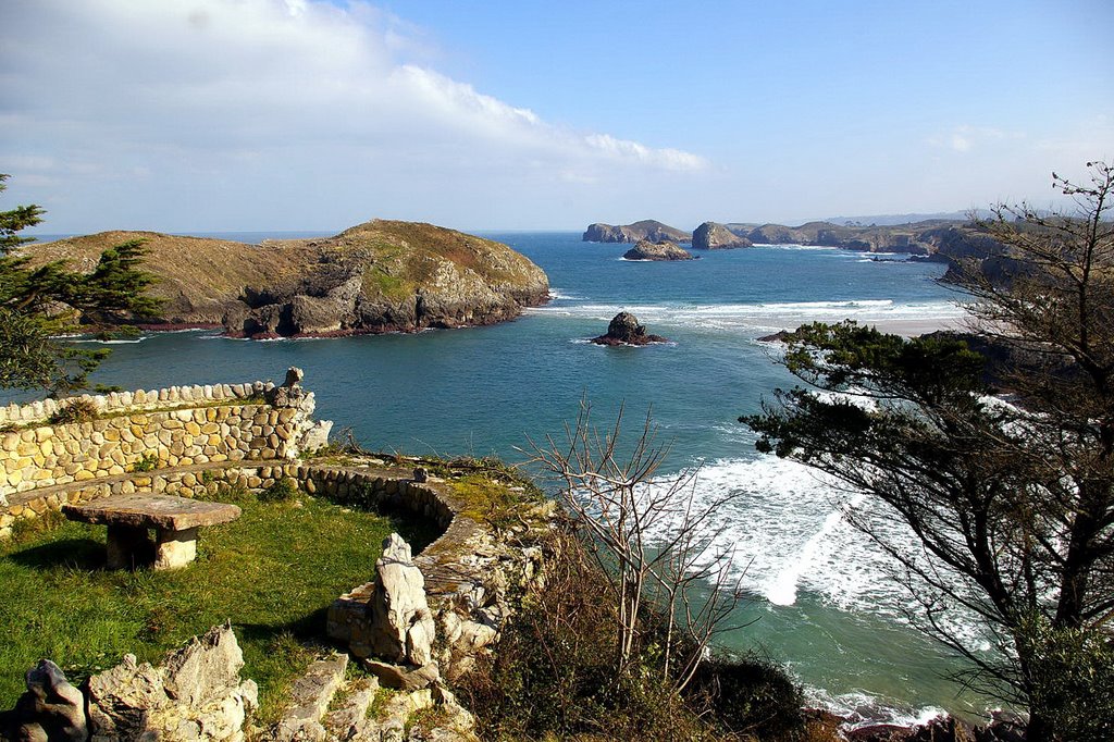 Mirador del Borizo, Barro, LLanes, Asturias by Antonio Alba