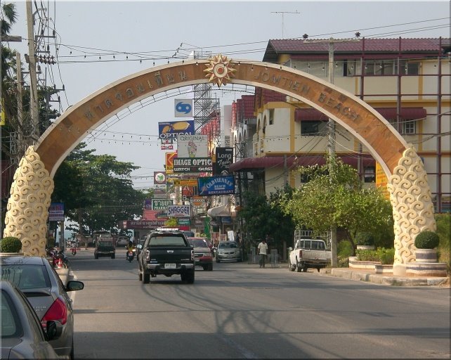 JOMTIEN PATTAYA THAILAND by KAI LARS SCHERER