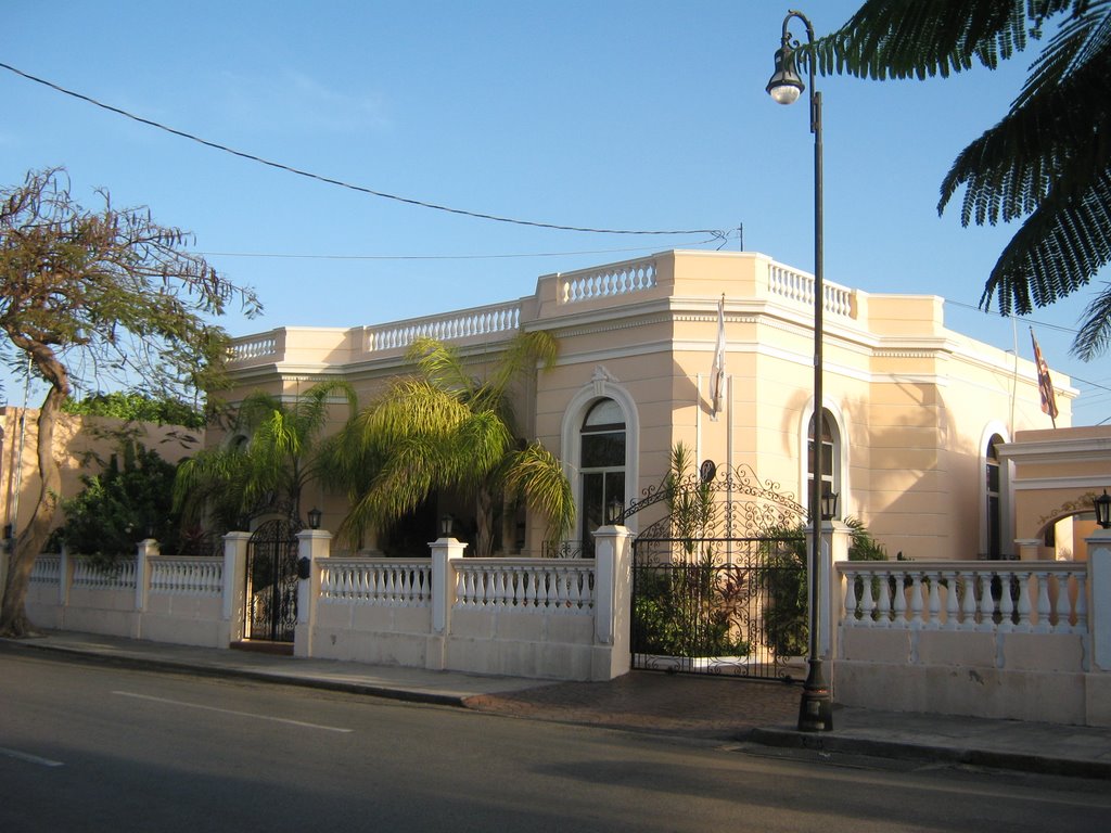 Barrio de Santiago, Centro, 97000 Mérida, Yuc., Mexico by José Repetto (Pepe)