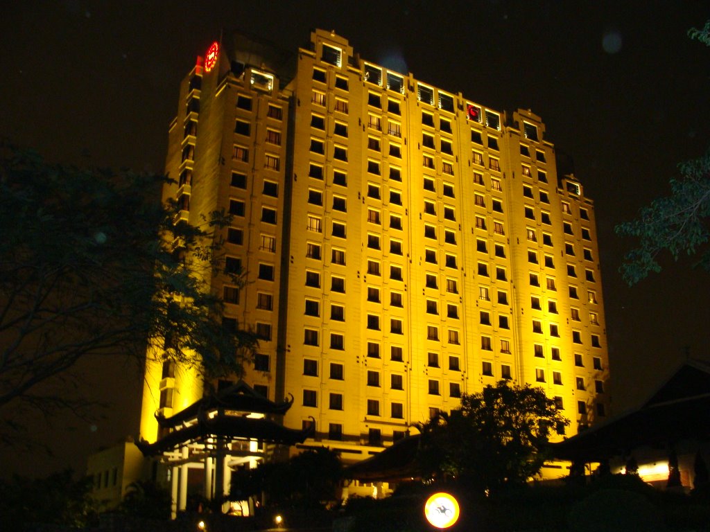 Hanoi Sheraton Hotel by junnan