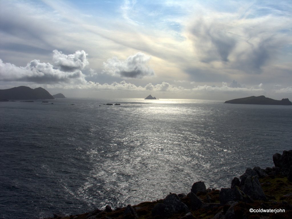 View towards the Blasket Isles by coldwaterjohn