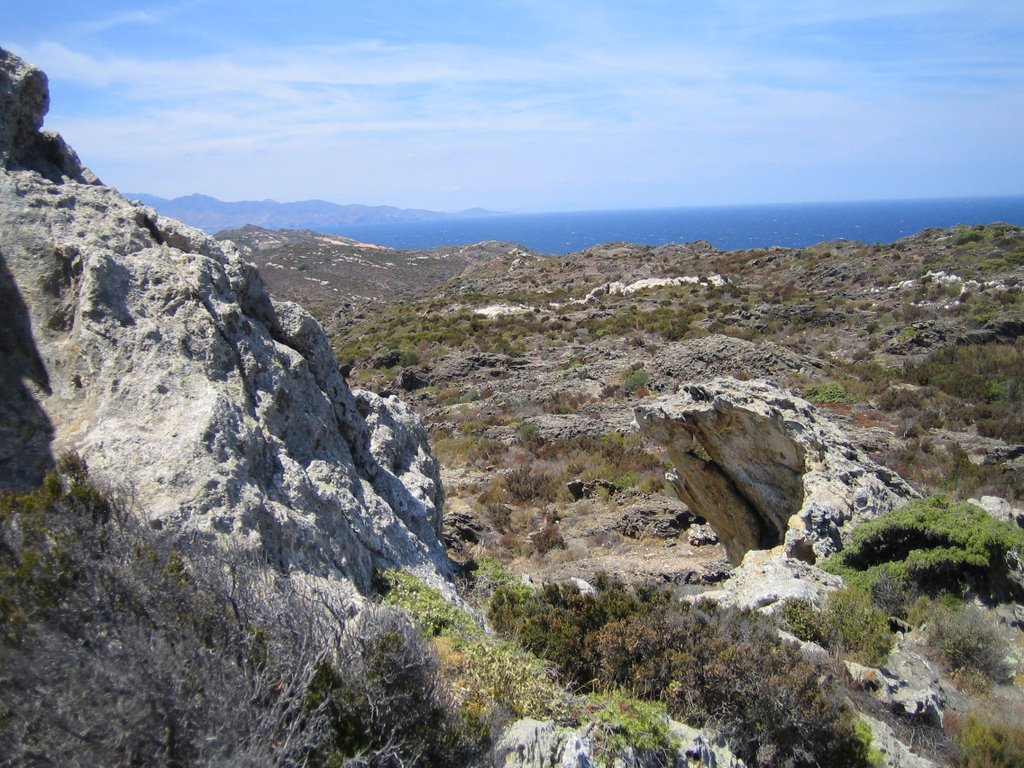 Cap de Creus by rayk dobkowitz