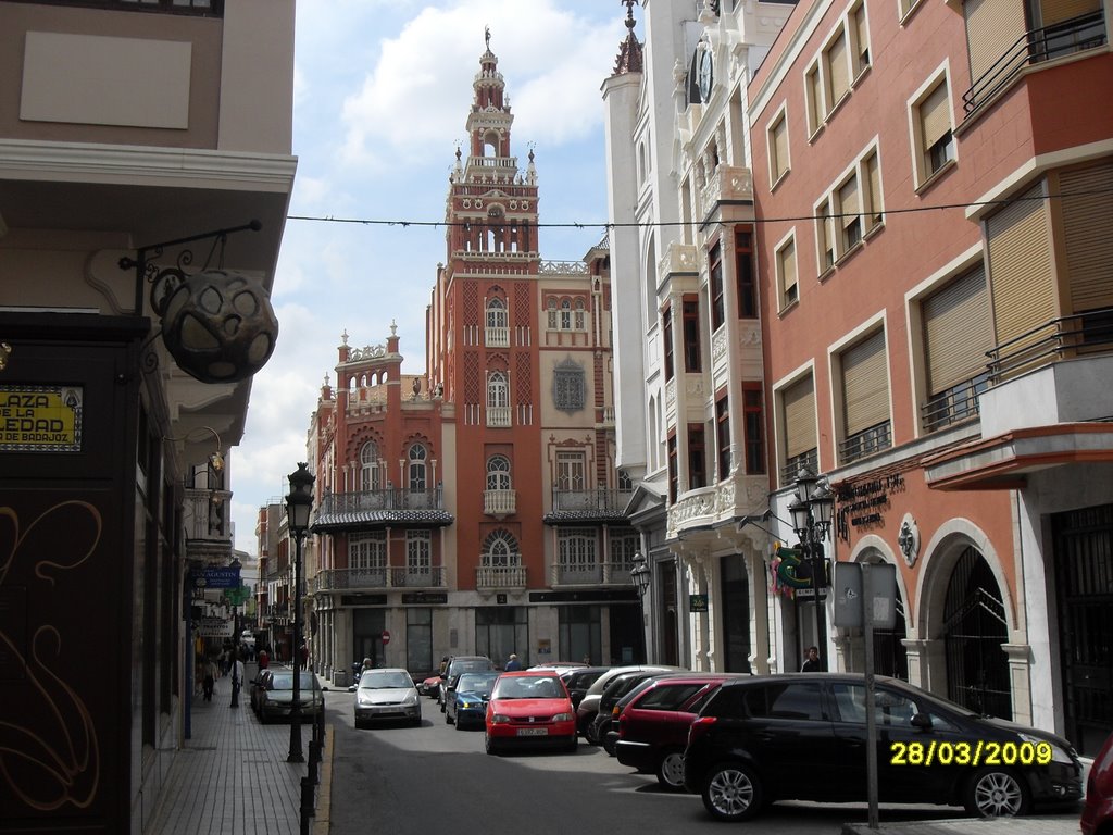 Plaza de la Soledad, La Giraldilla, Badajoz by Fernando Miranda