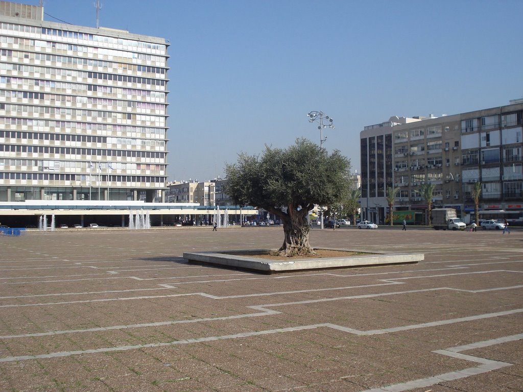 Plaza Rabin. by Edith Soledad