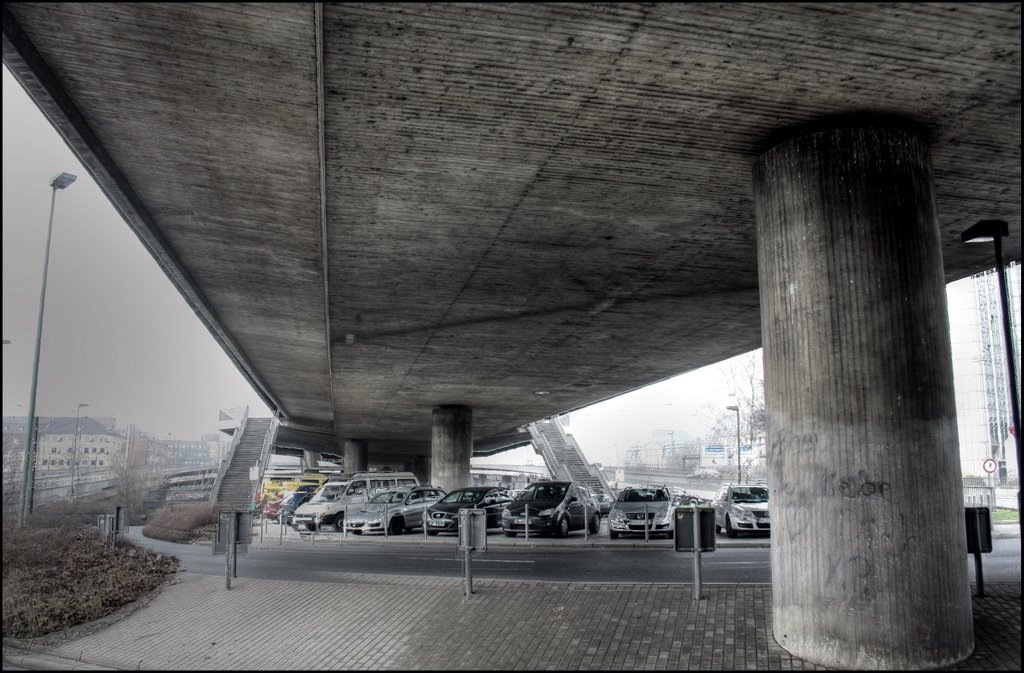 Düsseldorf-Unterbilk, Düsseldorf, Germany by Ralf Es