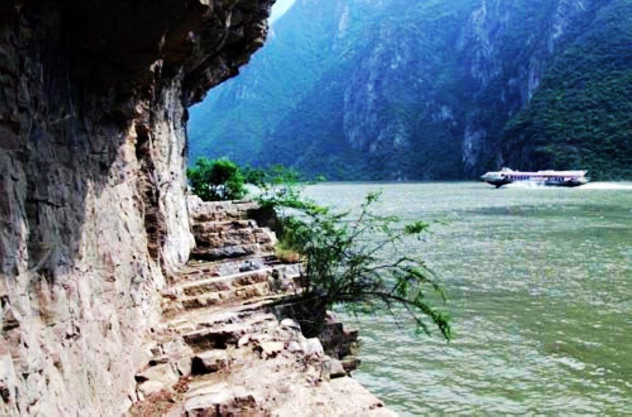 风箱峡孟良梯FENGXIANG gorge and MENGLIANG rungs by 爱美景