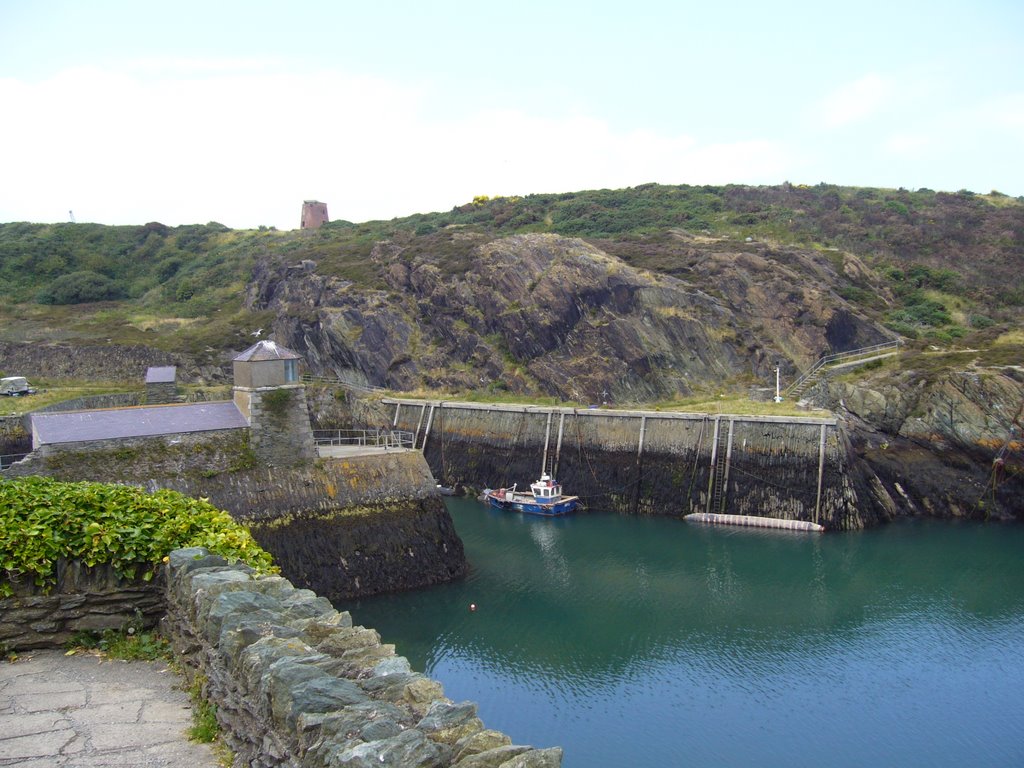 Amlwch by Yanat