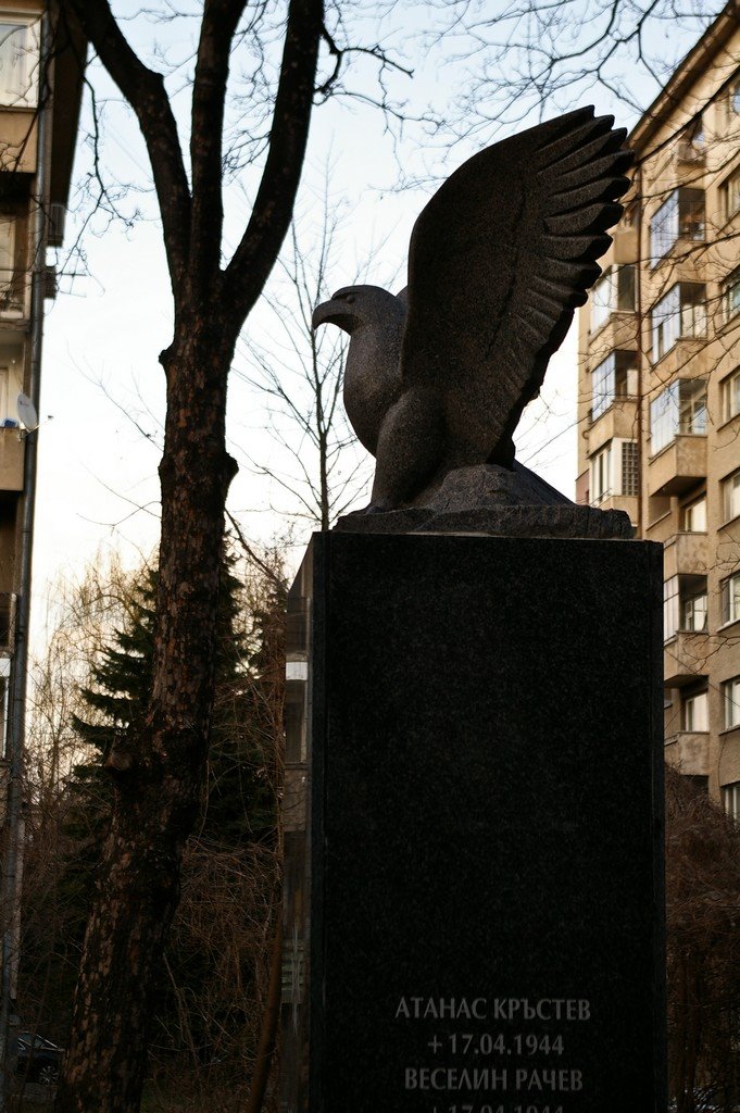 Aviators memorial monument by mantovski