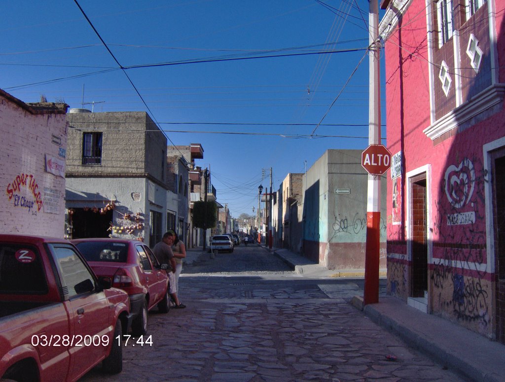 Nicolas Bravo street, Emiliano Zapata corner, view of South to North, in the city of Tonalá Jalisco * Calle Nicolas Bravo, esquina Emiliano Zapata, vista de Sur a Norte, en la ciudad de Tonalá Jalisco. by Jose Antonio Zarazua…