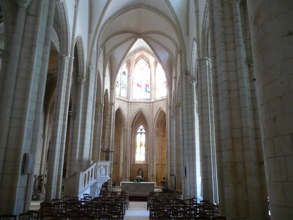 Collégiale d'Uzeste by Ciron VTT