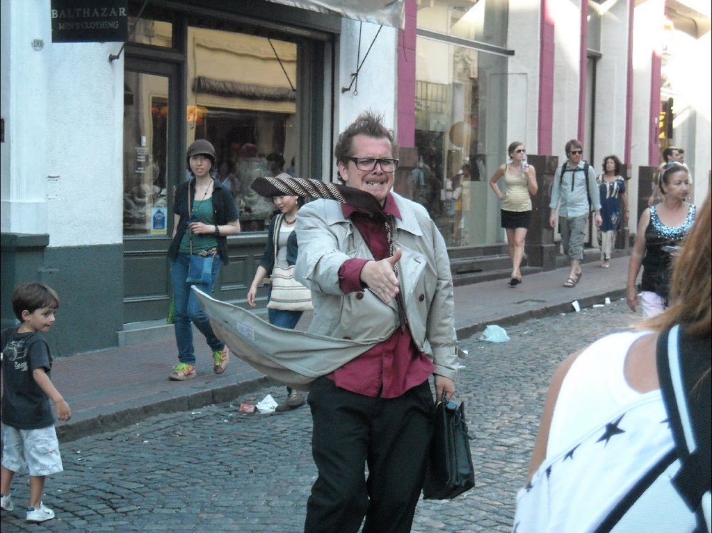 Loco del viento por San Telmo by Harvy