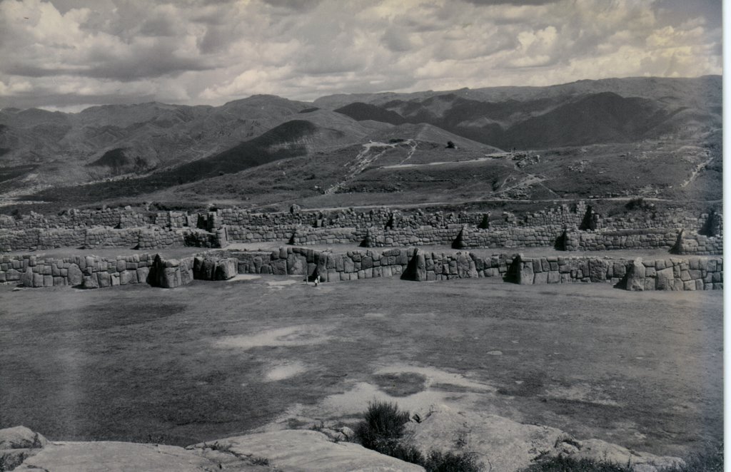 Saqsaywaman by fbryan