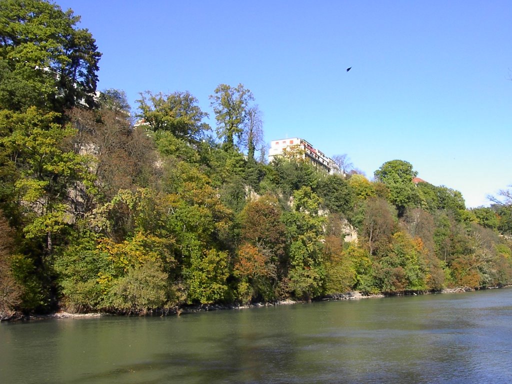 Le Rhône, Falaises de St-Jean by Roufonik