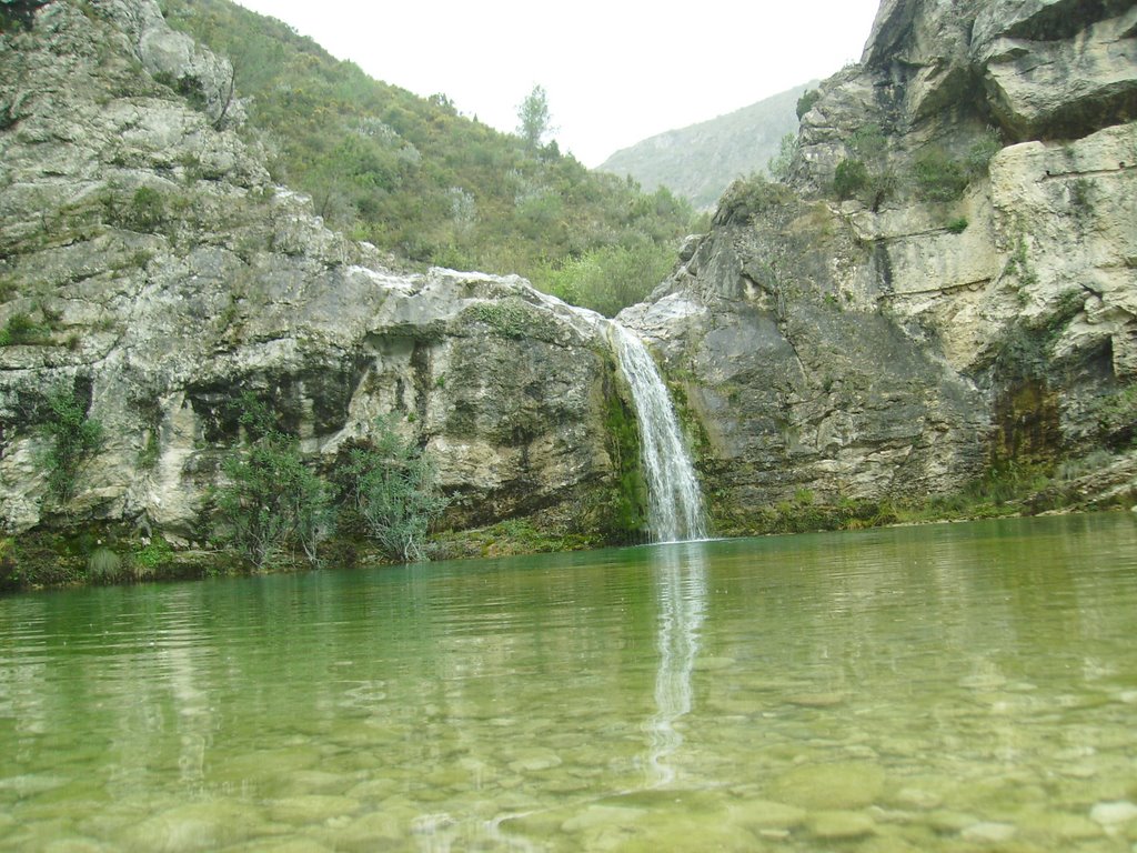 Cascada Barranco La Encantada by Jose Fernandez Avile…