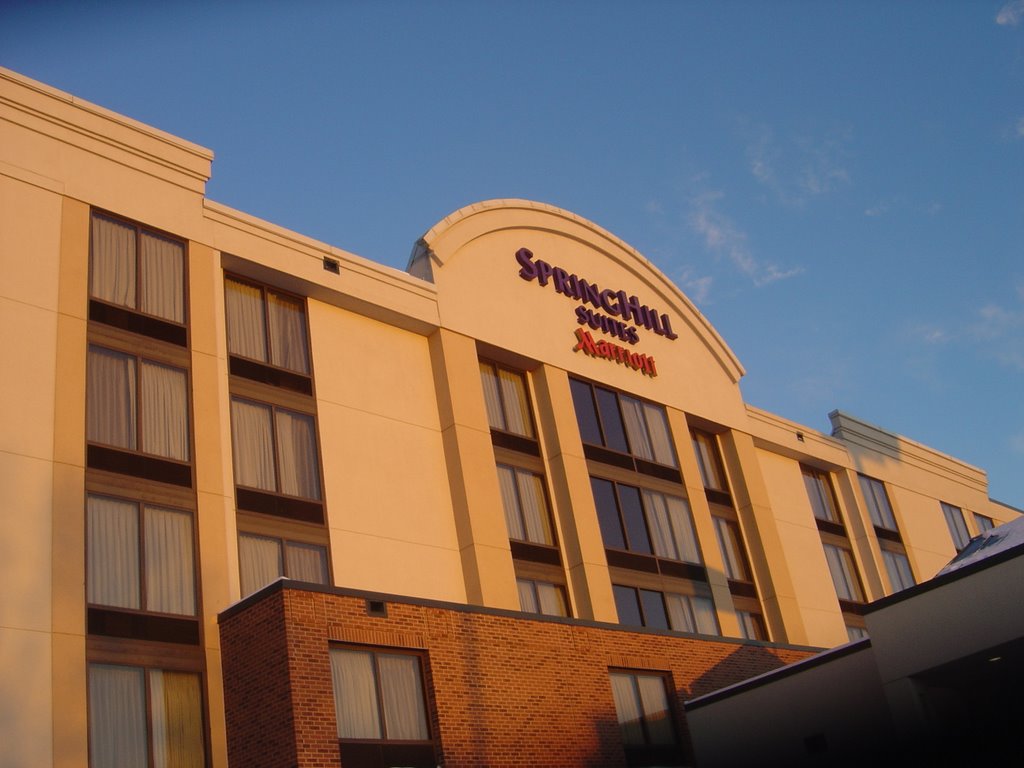 SpringHild Suites by Marriot by Romario