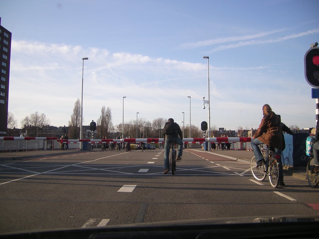 Pieter de Hoochbrug - Rotterdam - Holland by Leo Roubos