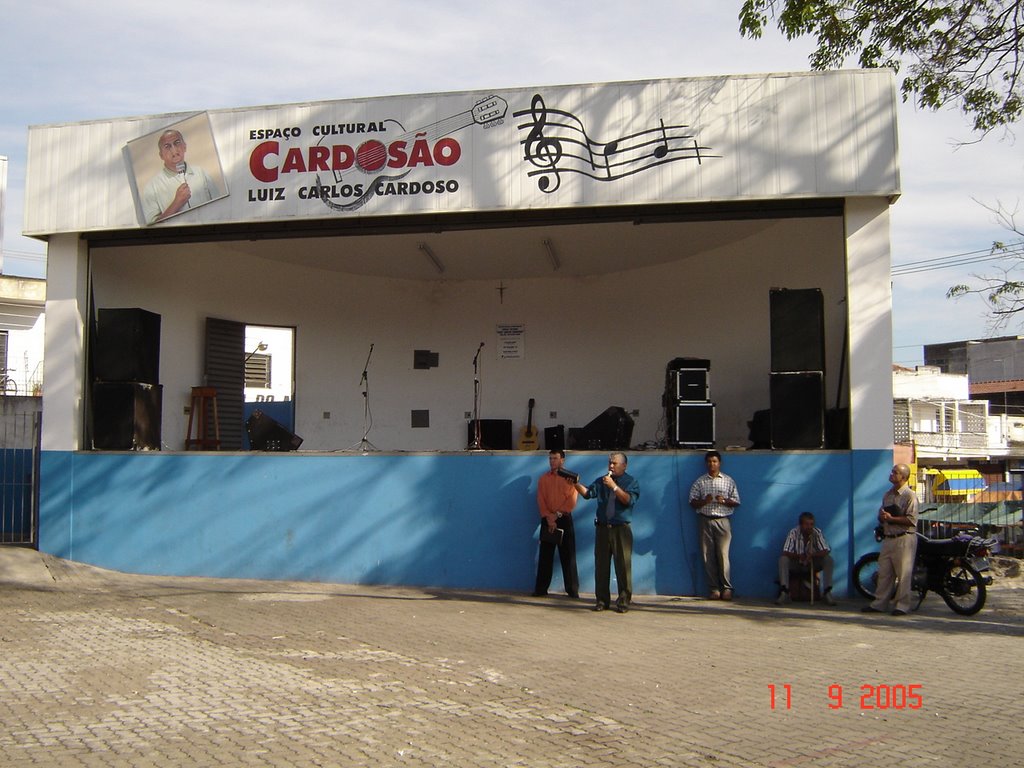 Palco de apresentações na praça by Ricardo.damiani