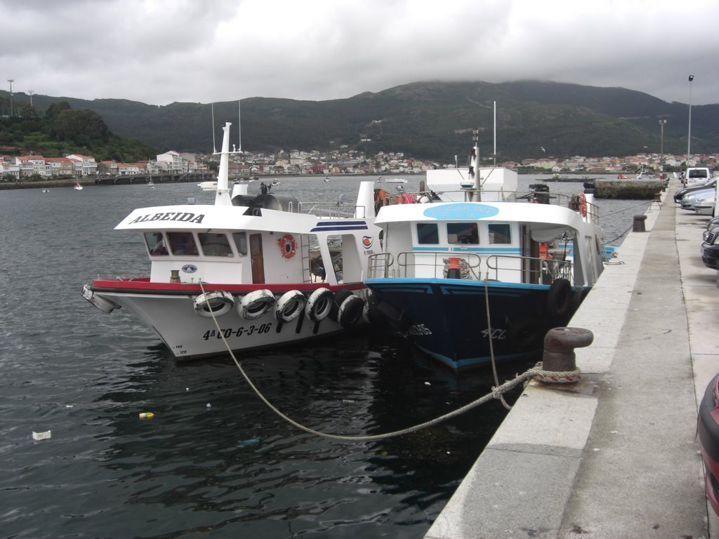 Barcos, Muros by frednina