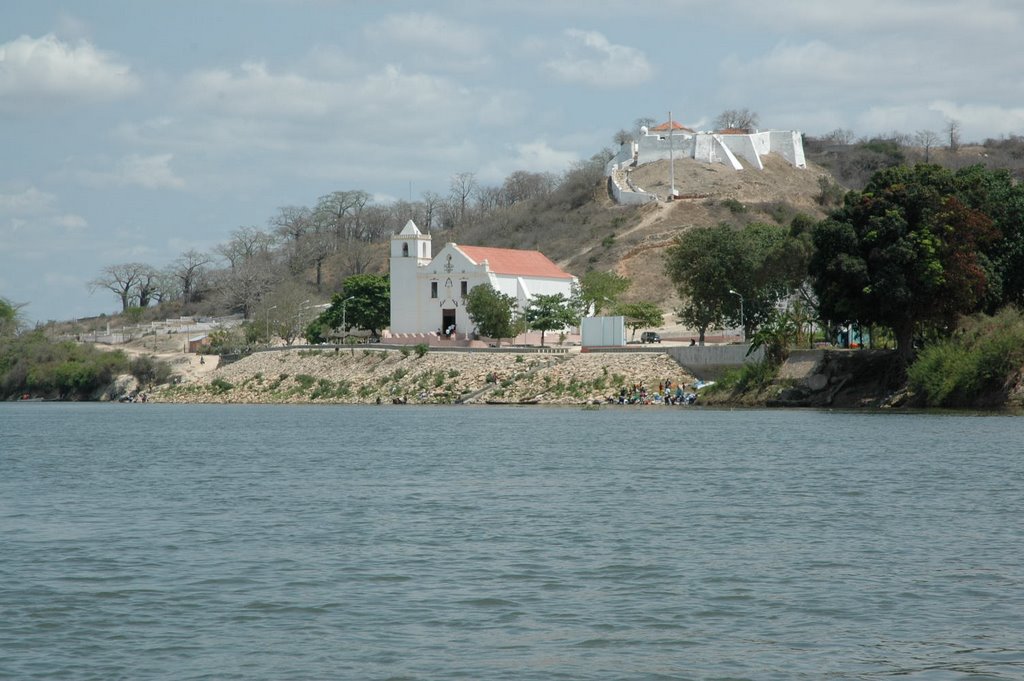 Muxima church 1 by atoutcoeur13