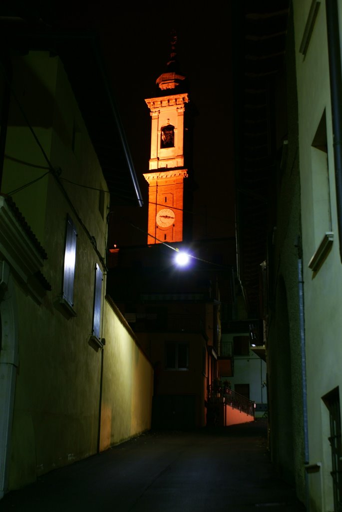 Via Parrocchia notturno by armando fracassi