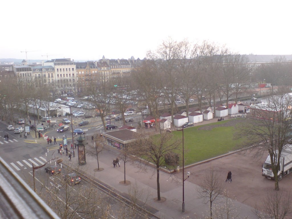 Le parking de la République - Noël 2008 by Stéphanie Dépoisse