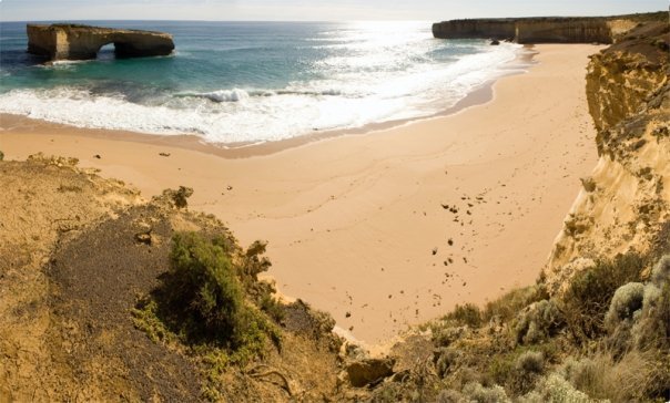 Great Ocean Rd by Timothee Maret