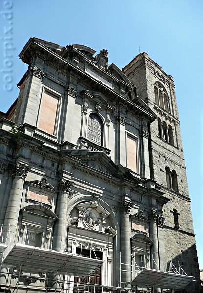 Cattedrale di Santa Maria Assunta Façade by laileen