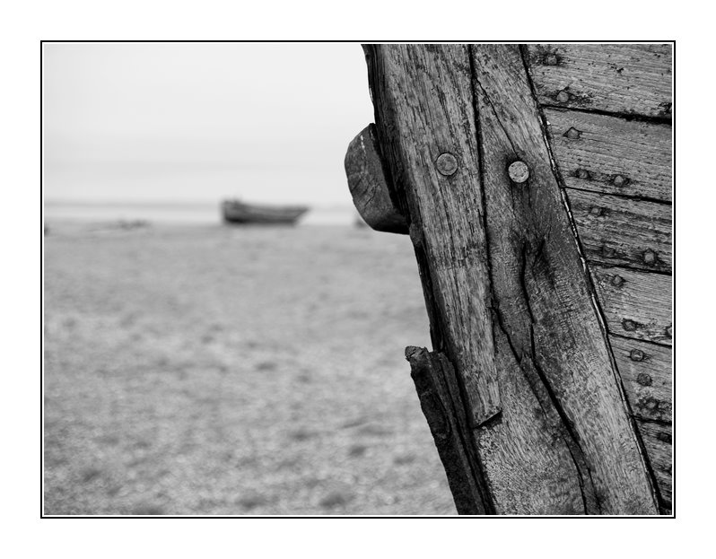 Wreck - Dungeness beach by broglia