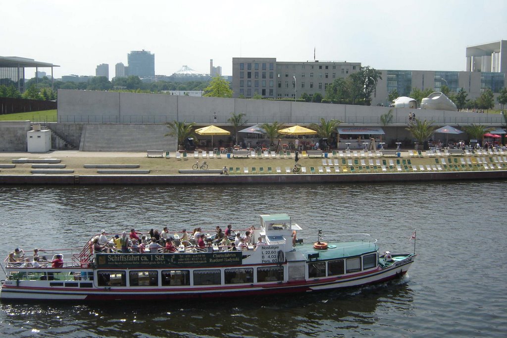 River Spree by Christof Verboven