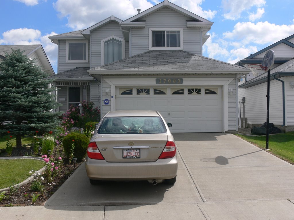 Leo de Jesus, House,17003 115 St. Edmonton, Alberta, Canada by marzel