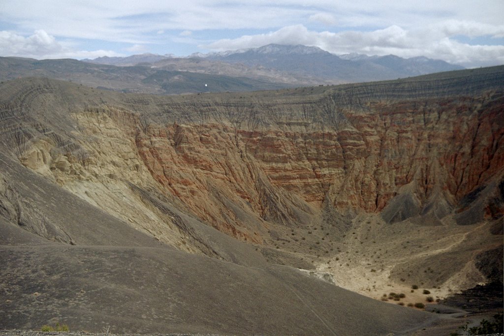 Ubehebe crater, death valley, usa by catfriday