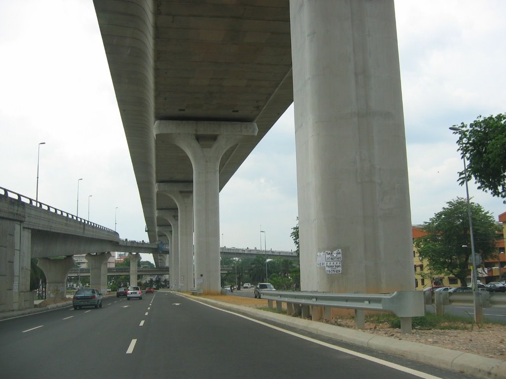 New Flyover in Subang ( link to Kelana ) by shaurwei