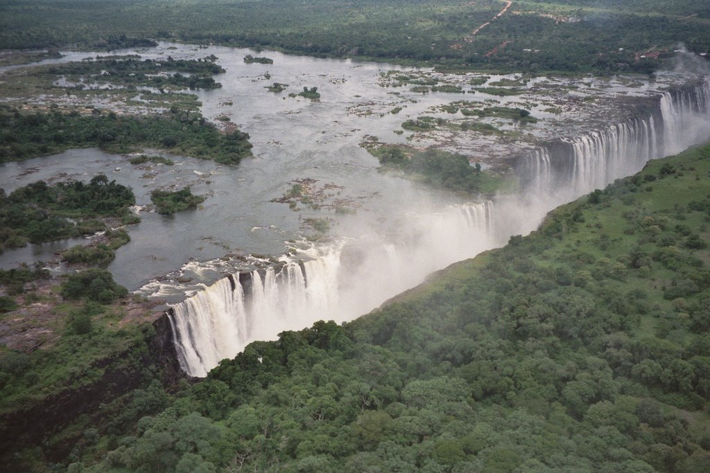 Victoria Falls, Simbabwe by thomau