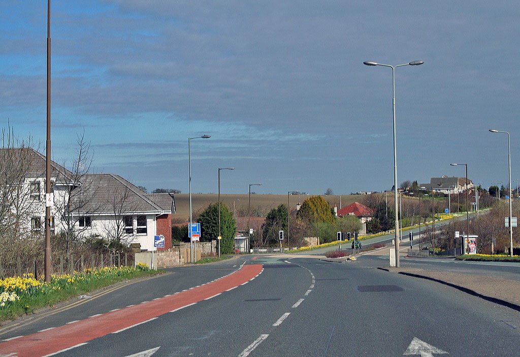 The old Bird in hand pub was once sited where the white buildings on the left are now by Joe Curry