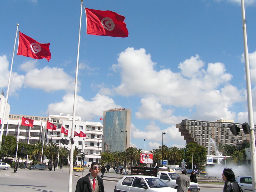 Place du 14 janvier 2011, Tunis by mohebelfalak