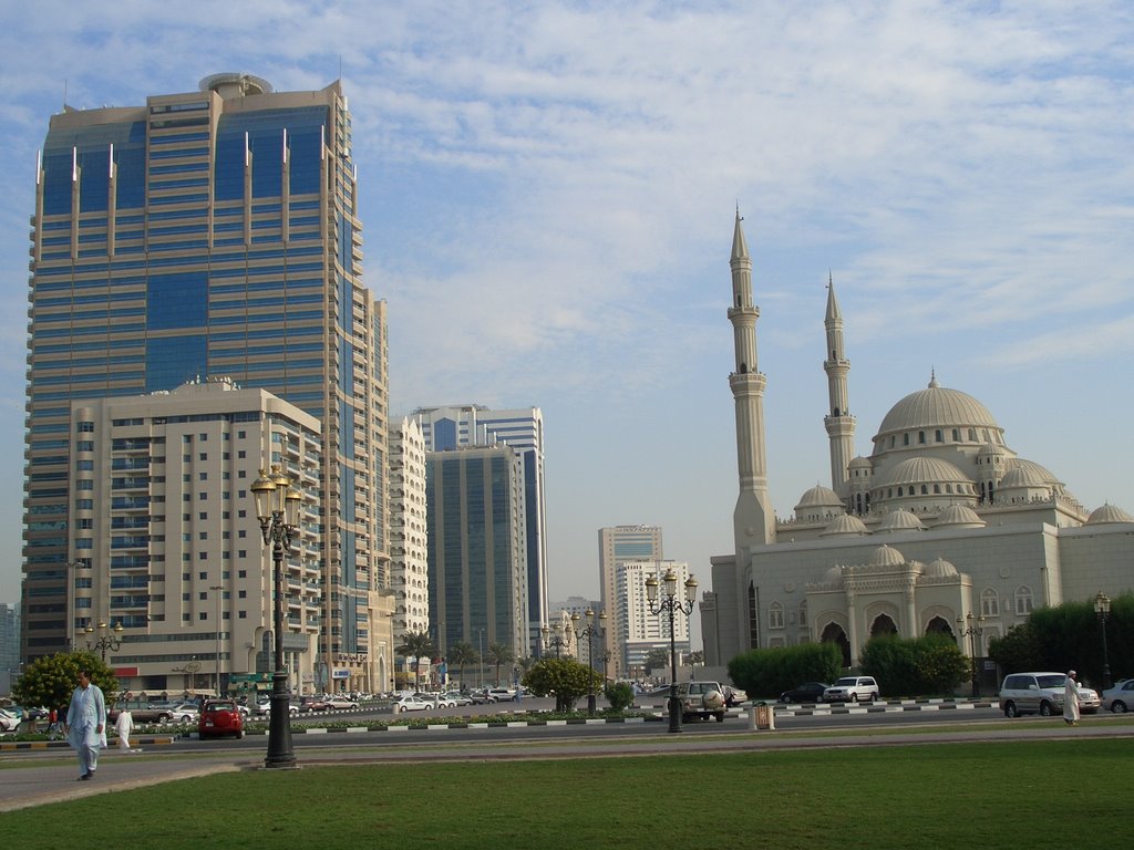 Mosque next to the buhaira by senan