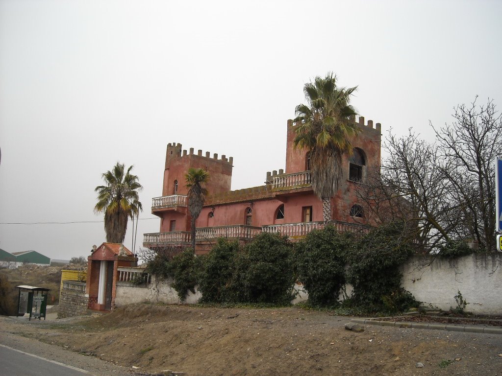 Antigua discoteca en Ventas de Huelma. Granada, diciembre de 2008 by viajeroandaluz