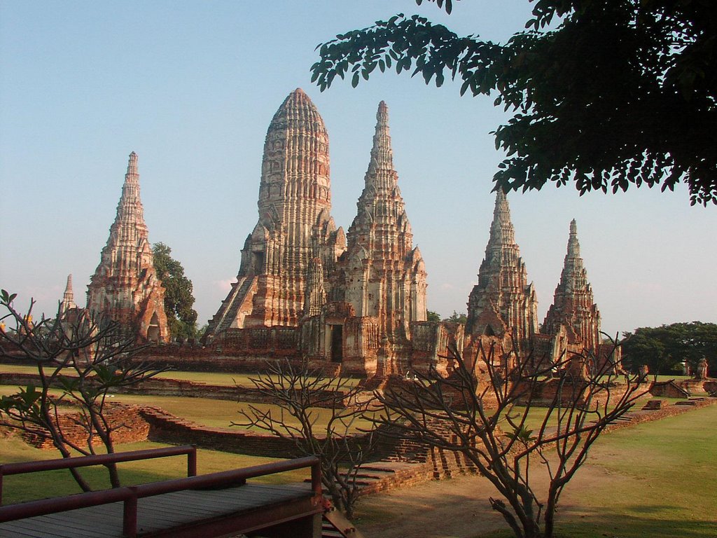 Ayutthaya, Wat Chai Watthanaram by Rainer I.