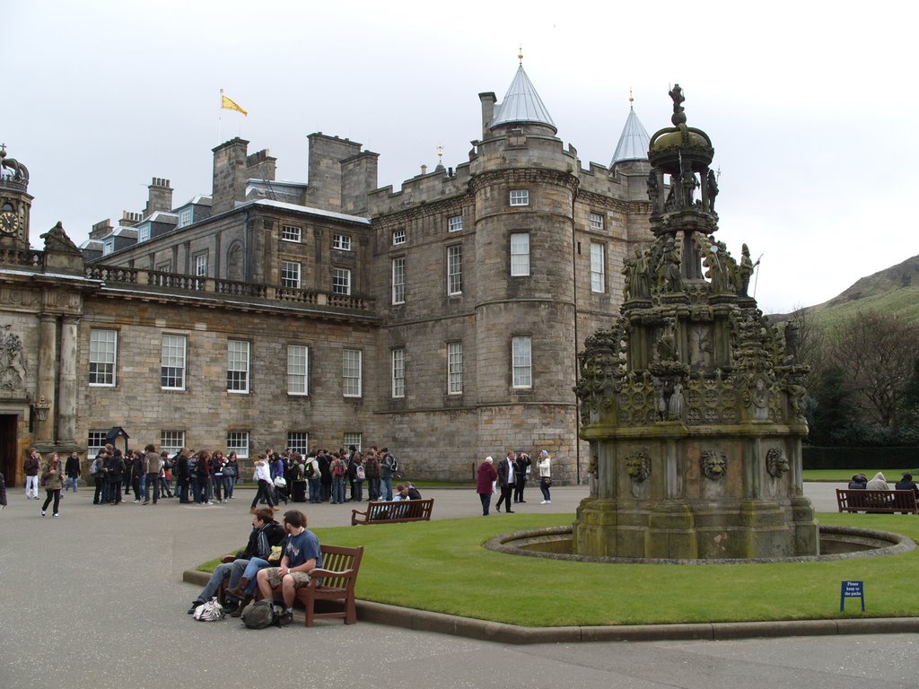 Palace of Holyroodhouse by davisba79