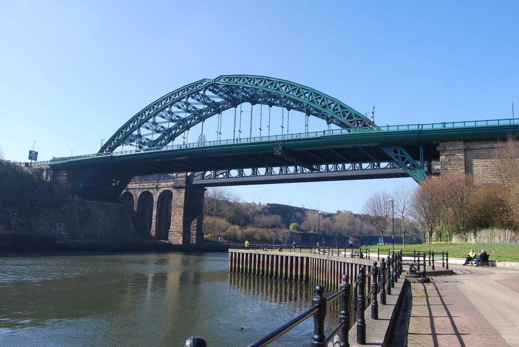 Wearmouth Bridge - Sunderland by bob@stockton