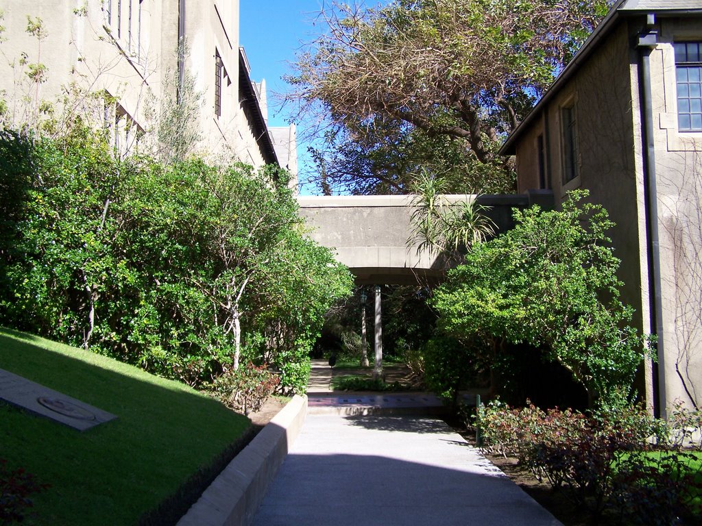 Universidad Técnica Federico Santa María by Manuel Narváez