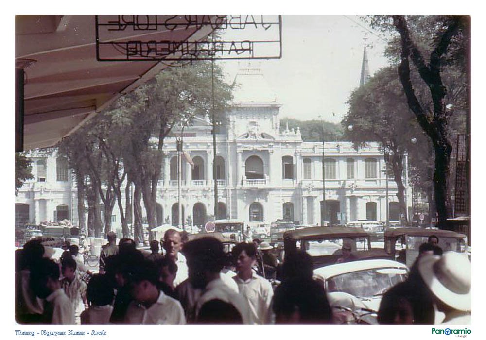 Trung tâm Sài Gòn (Photo by Dennis - 1966) by Ngày Xửa Ngày Xưa