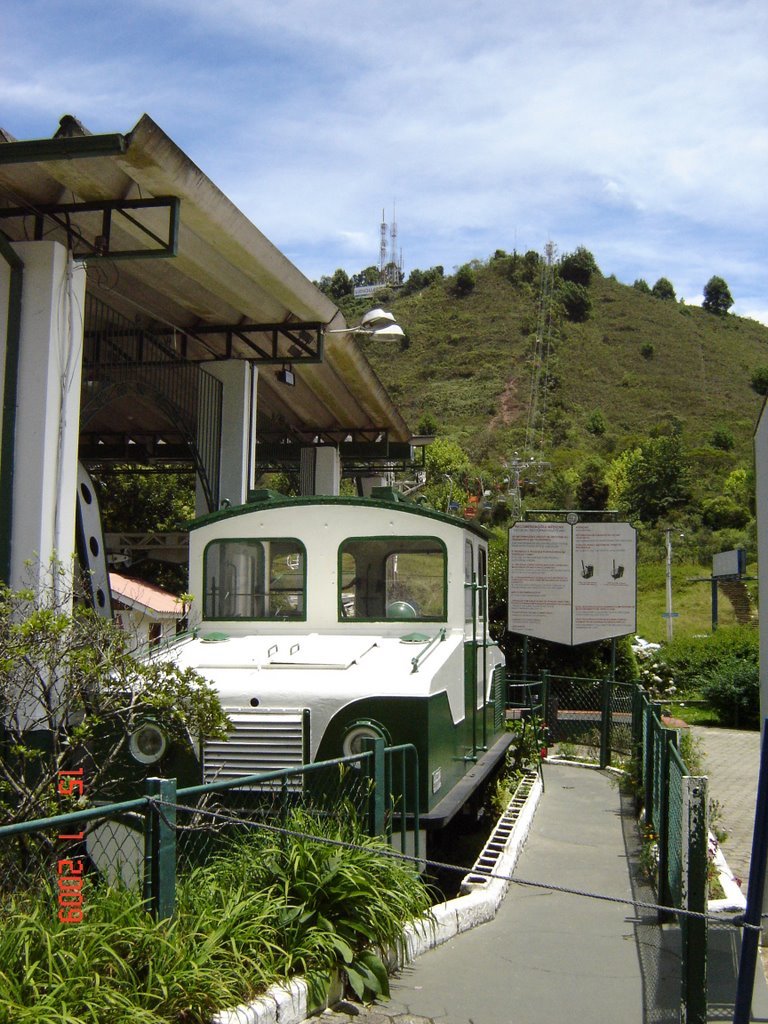 Teleférico de Campos do Jordão -SP by Giuliano.sjc