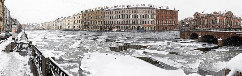 Tsentralny District, St Petersburg, Russia by andrey kusnetsov