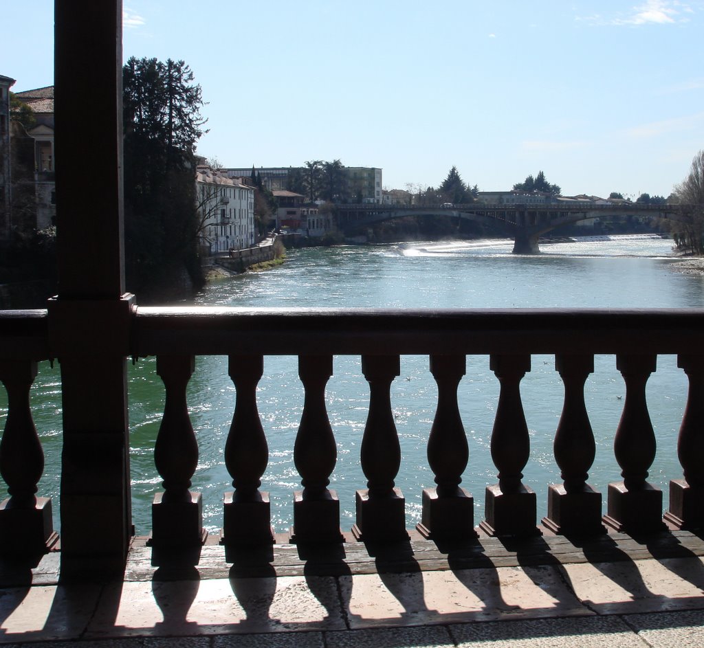 Controluce sotto il ponte - Bassano del Grappa ( VI ) by effeelle