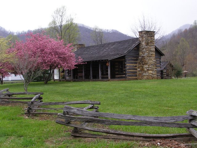 Carson Cabin, Big Ivy Historical Park by Melinda Stuart