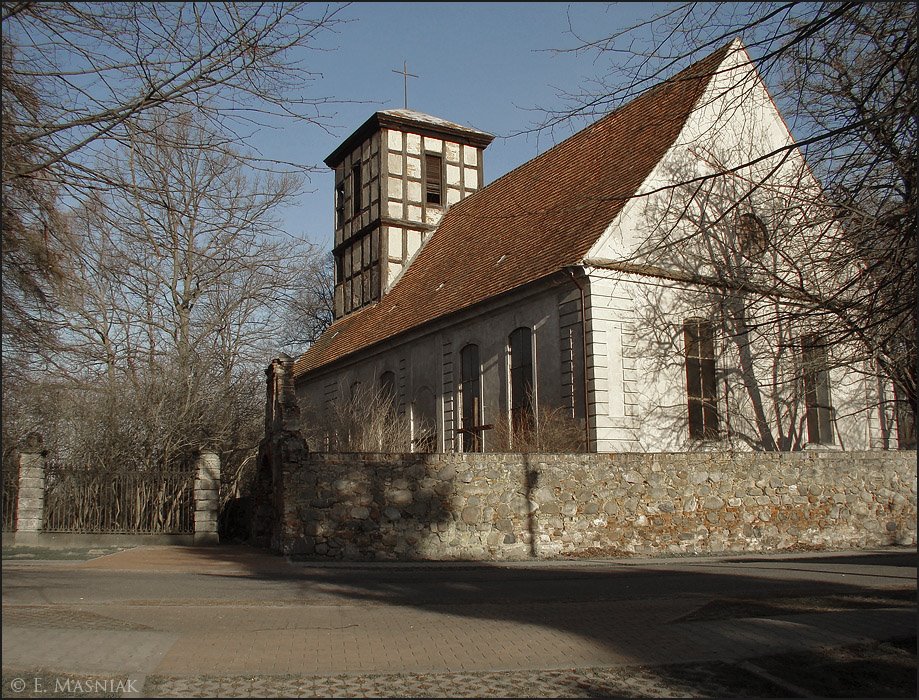 Kościół pw. św. Maksymiliana Marii Kolbe w Stolcu. by Edward49